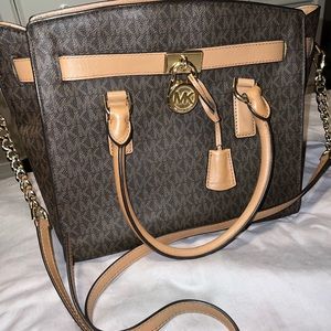 Michael Kors Logo purse and wallet set